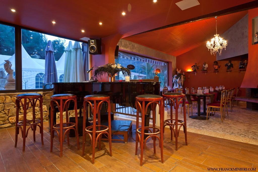 Villa Cyriel Contes  Zewnętrze zdjęcie